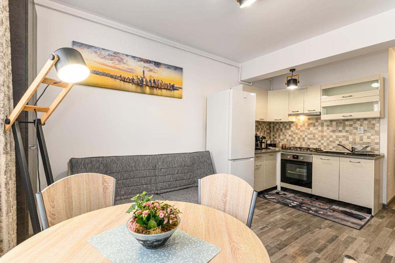 Sona Plus Braşov Extérieur photo